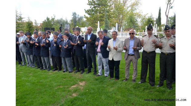 KARAMAN'DA ŞEHİTLİK ZİYARET EDİLDİ