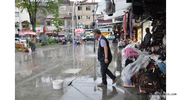 KARAMAN'DA YAĞIŞ..