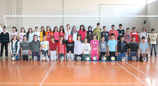 Karaman’da Voleybol Alt Yapısı Emin Ellerde