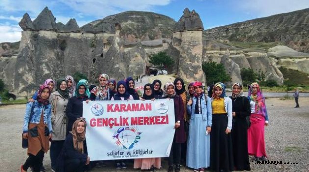 KARAMANLI GENÇLER GEZİLERE DOYACAK