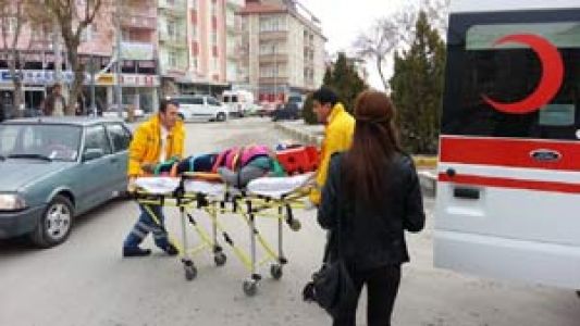 Kaza 2 Yaralı
