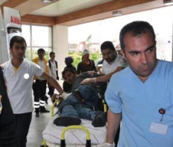 Kentte Bıçaklı Kavga 2 Yaralı