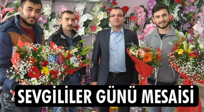 Kentte Çiçekçi Esnafı Yoğun Mesai Geçirdi.
