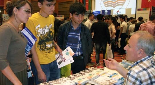 Kmü, Bakü’de Tanıtıldı
