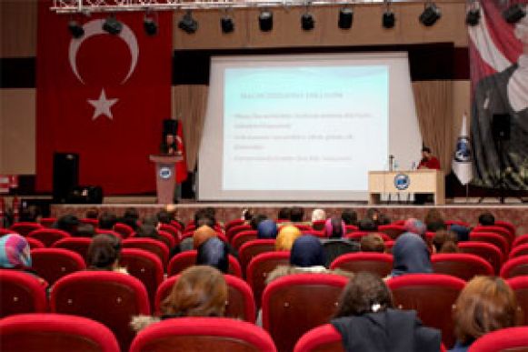 Kmü’de Beslenme Semineri Verildi