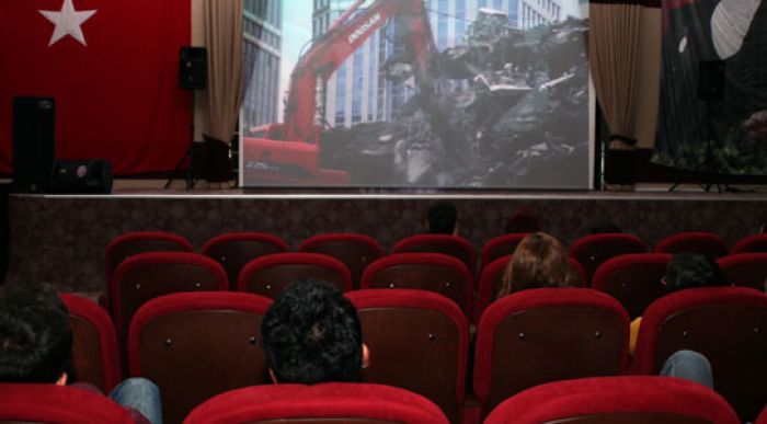 Kmü’de Ekümenopolis Filmi