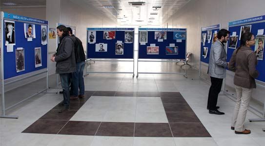 Kmü'de Liderler Sergisi