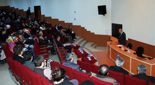 Kmü'de Mehmet Akif Ersoy Konferansı