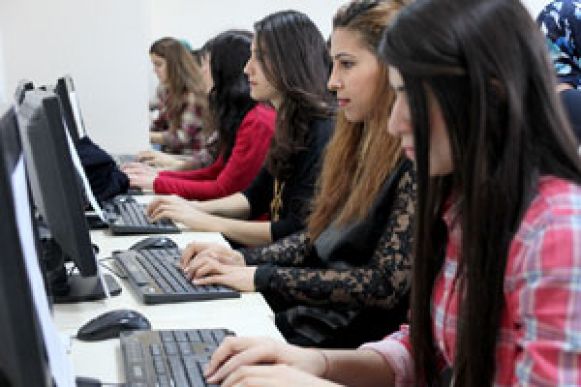 Kmü’de On Parmak F Klavye Kursu