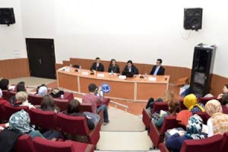 Kmü'de Sağlık Konferansı
