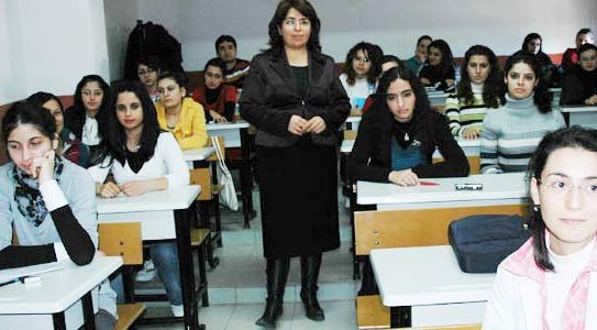 Kmü’den Evlilik Okulu Eğiticilerine Kurs