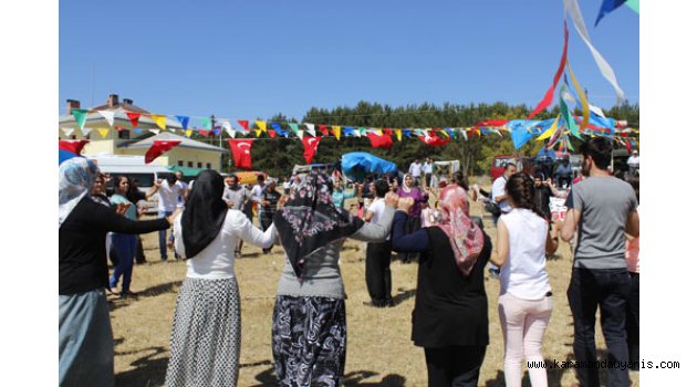 KÖY ŞENLİKLERİ