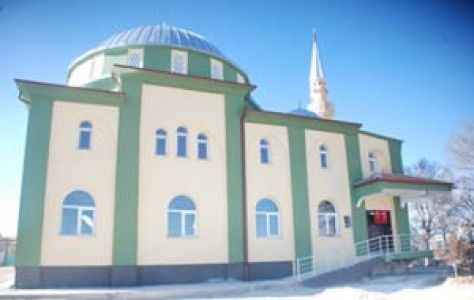 Köylü Camisini Yaptırdı