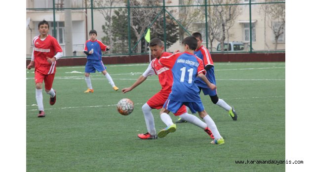 KÜÇÜKLER FUTBOL MÜSABAKALARI SONA ERDİ