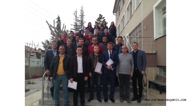 KURSİYERLER TÖRENLE BELGELERİNİ ALDI