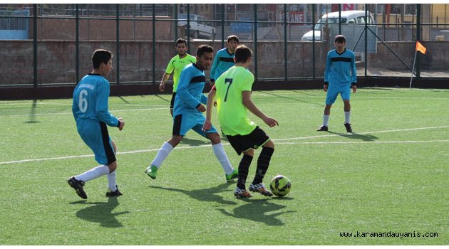 LİDER 70 LARENDE SPOR