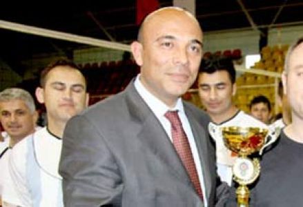 L.sönmez Merkeze Alındı