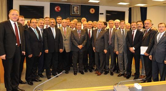 Lütfi Elvan’a Başbakan’dan Teşekkür