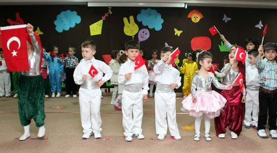 Minikler 23 Nisan'ı Kutladı