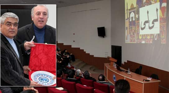 Minyatürlerdeki Leyla İle Mecnun Anlatıldı