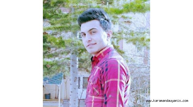 MOTOSİKLET KAMYONLA ÇARPIŞTI: 1 ÖLÜ