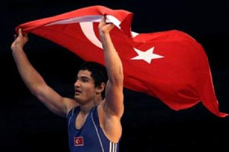 Kmü Öğrencilerinden İki Madalya