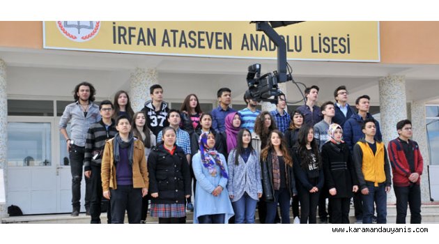 Öğrenciler Çanakkale İçin Söyledi