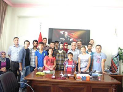 Öğrencilere Ödül Yağmuru