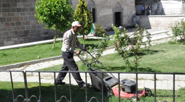 PARK, BAHÇE VE ÇAY BAHÇELERİ HAZİRAN’DA HAREKETLENDİ