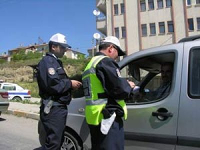 Polis Denetimlerini Artırdı