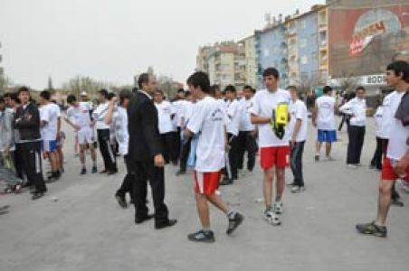 Polis Haftasında Spor Şenlikleri