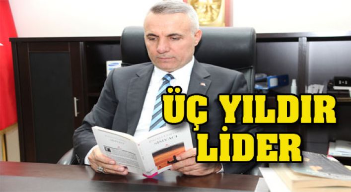 Prof. Dr. Karataş, Kmü Kütüphanesinden Ödünç Kitap Almada Üç Yıldır Lider