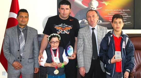 Şampiyonlar’dan Anlamlı Ziyaret
