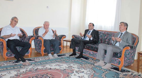 Şehit Ailesine Anlamlı Ziyaret