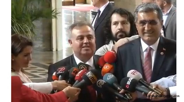 ŞEKER VEKİLLER EL ELE MECLİSTE