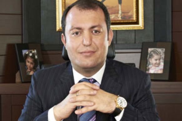 Şimşek Bisküvi’yi Tebrik Etti