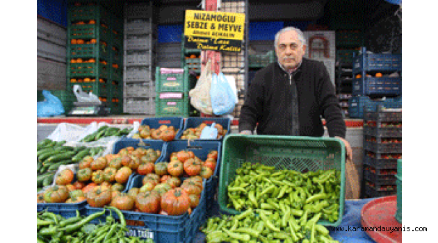 SİVRİ BİBER, KİLOSU 6 TL