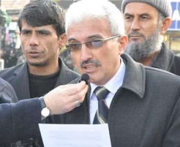 Sp: "akp Çatıştığı Cemaatin Yardımıyla..