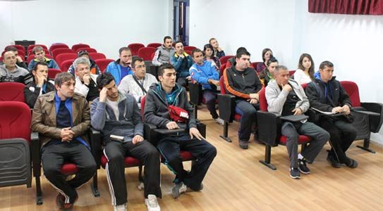 Spor Antrenörleri Toplandı
