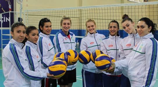 Sultanlar 1 Set Bile Vermedi