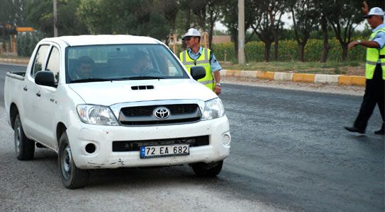 Sürücüler İftar İçin Durduruldu