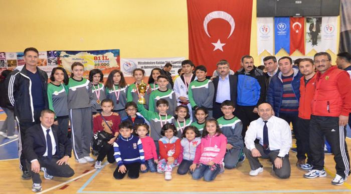 Takımımız Birinci Oldu