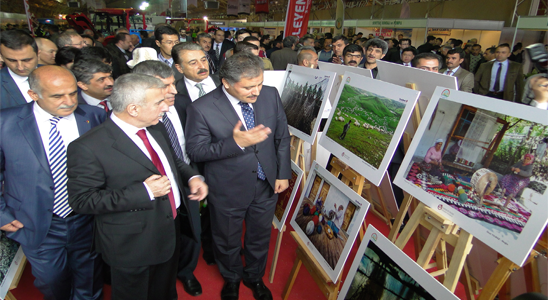 Tarım Ve İnsan Temalı Resim Sergisi Yoğun İlgi Gördü