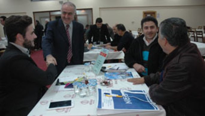 Tecrübesini Paylaşacak