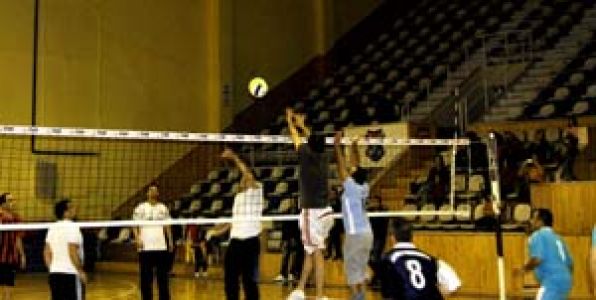 Tıp Bayramı Voleybol Müsabakaları Şampiyonu Özel Selçuklu Hastanesi