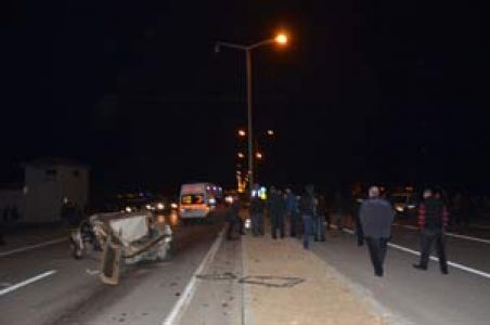 Trafik Işıkları Takıldı