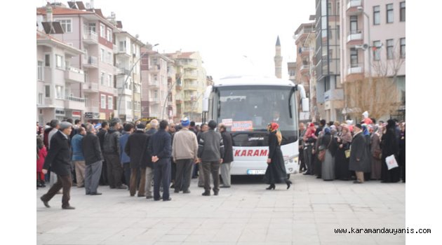 UMRE YOLCULARI UĞURLANDI