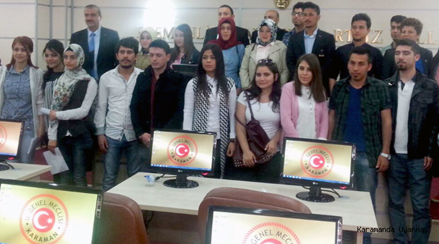 ÜNİVERSİTE ÖĞRENCİLERİ İL GENEL MECLİS TOPLANTISINA KATILDI
