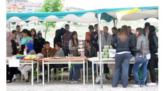 Üniversite Bahar Şenliklerine Hazırlanıyor
