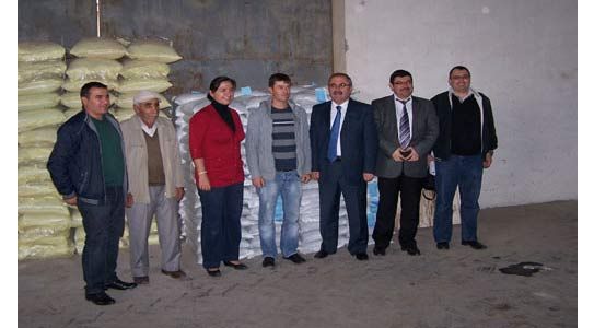 Üreticilere Tohum Dağıtıldı